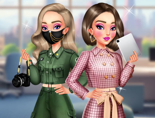 BFFS K-pop fangirls .